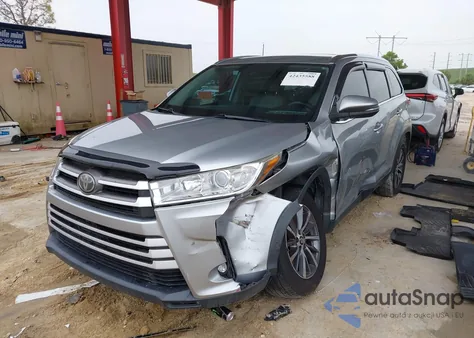 2019 Toyota Highlander Xle from USA, damaged, VIN 5TDKZRFH8KS552538